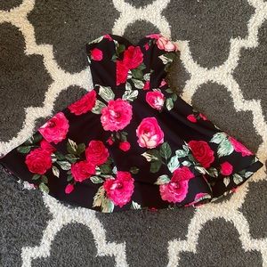 Floral mini, ruffle strapless dress